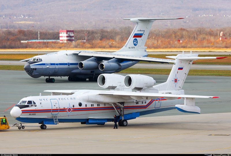 Самолет бе-200 МЧС