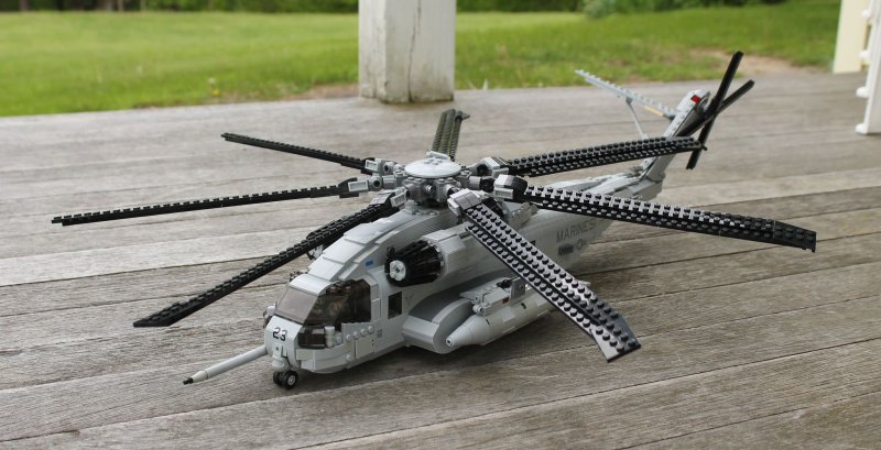 Sikorsky MH-53 лего