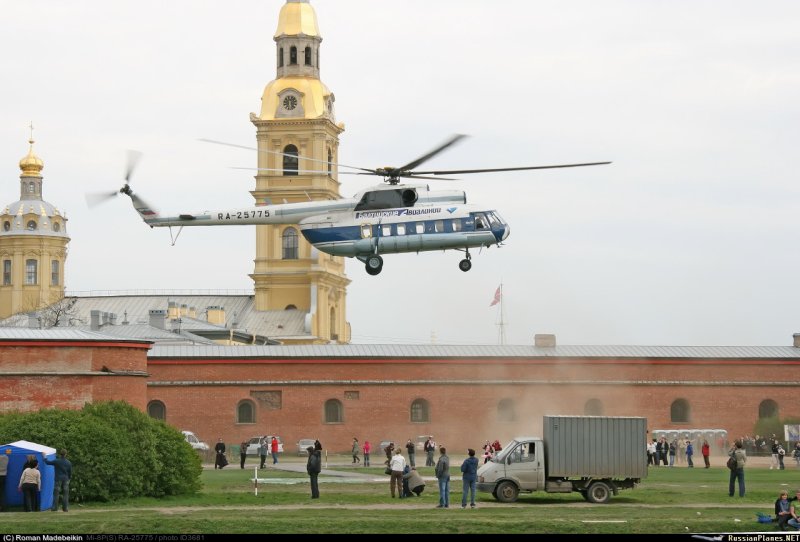 Вертолётная прогулка Санкт-Петербург с Петропавловской крепости