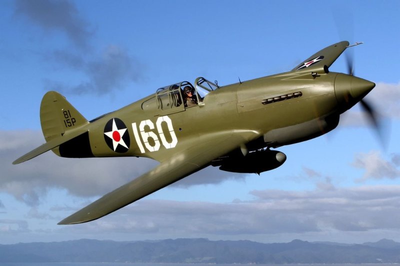 Curtiss p-40b(c) Tomahawk истребитель