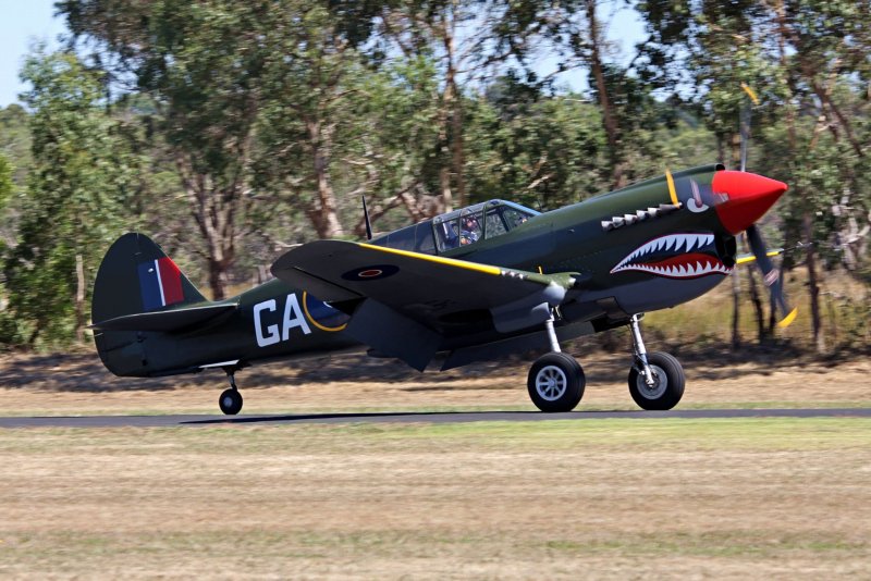 Истребитель Киттихаук Curtiss p-40