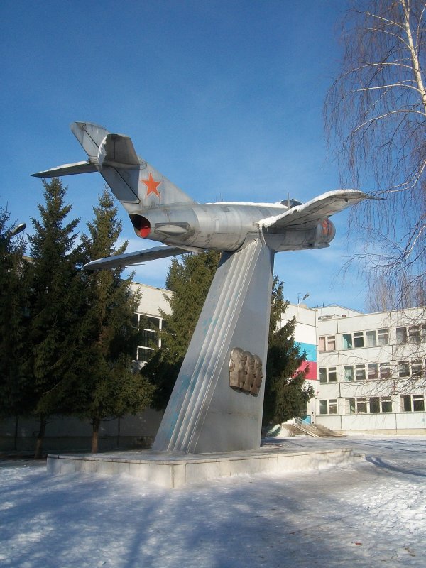 Памятник экипажу Носова