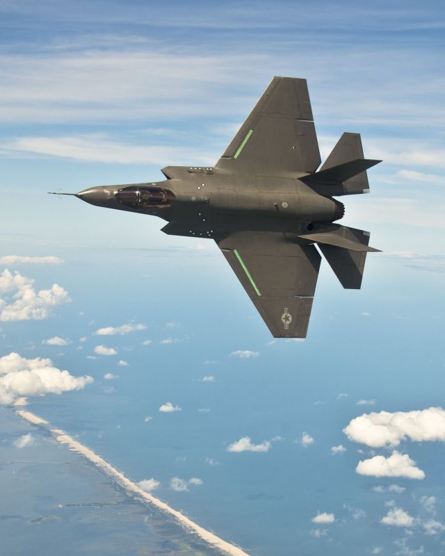 F35c самолет