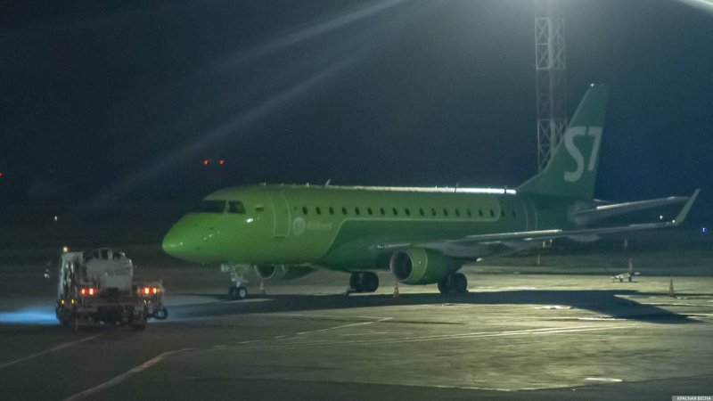 Самолёт s7 Кемерово аэропорт