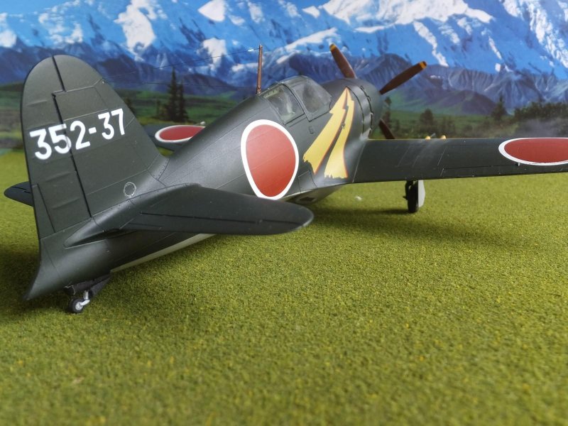 Самолет Mitsubishi j2m3 Raiden