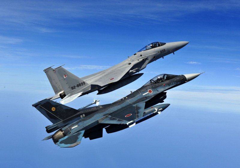 Mitsubishi f-2