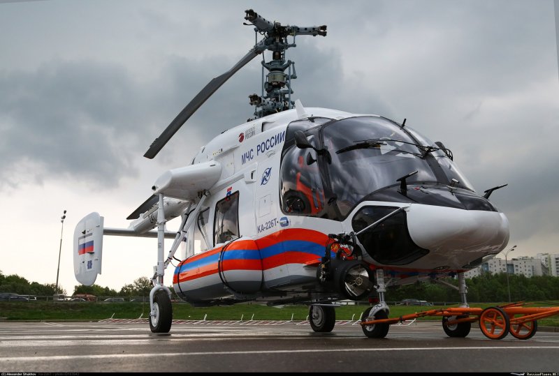 Ка-226 зачехлён зашвартован