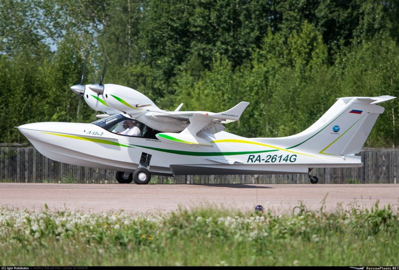 Самолёт-амфибия л-65