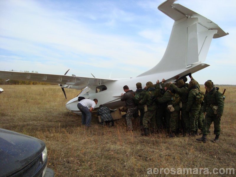 Л-44 самолет