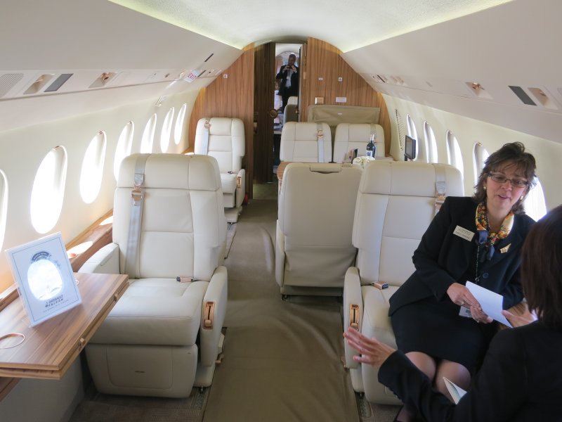 Falcon 2000 LXS интерьер
