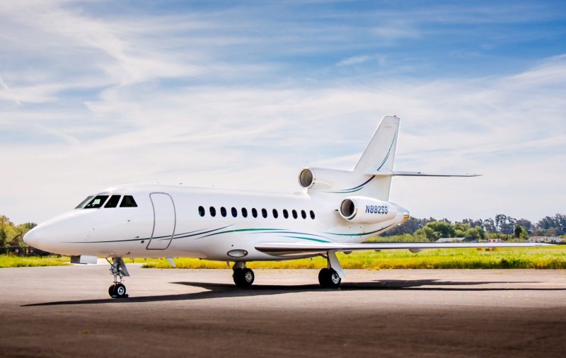 Falcon 900 самолет