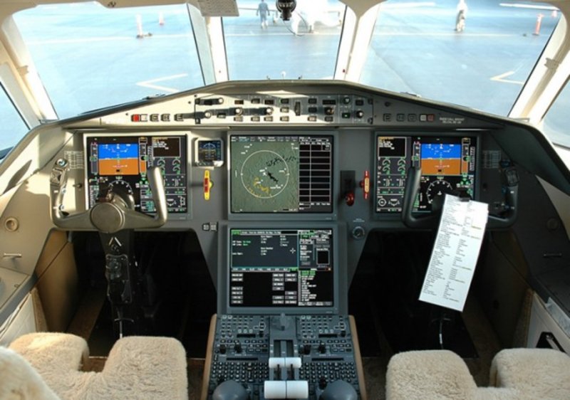 Dassault Falcon 2000ex