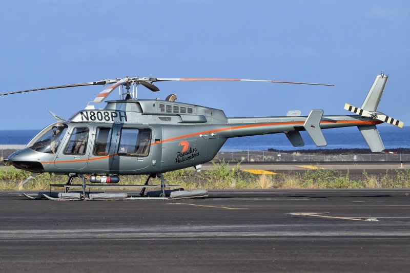 Двухлопастной вертолет Bell 407