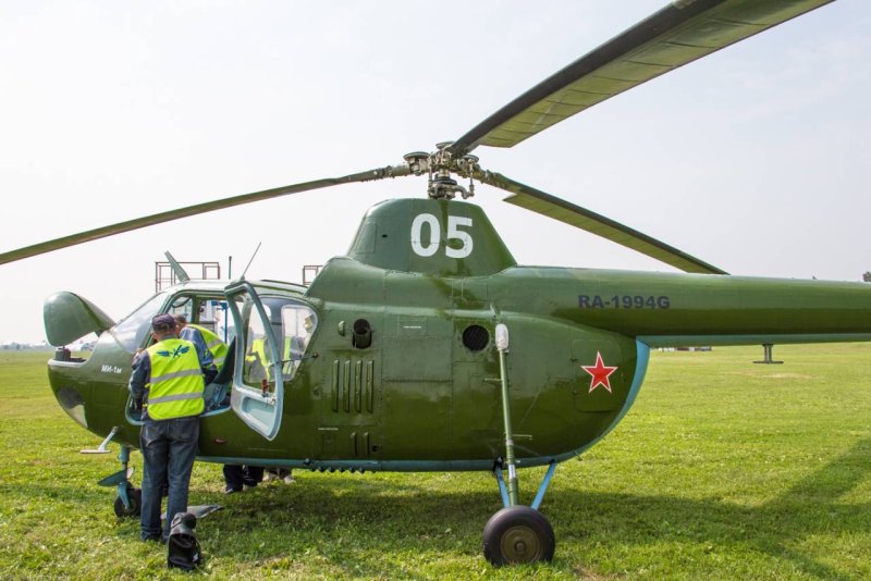 Ми-1 вертолёт