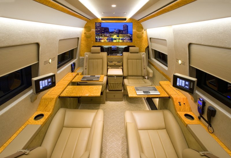 Mercedes JETVAN