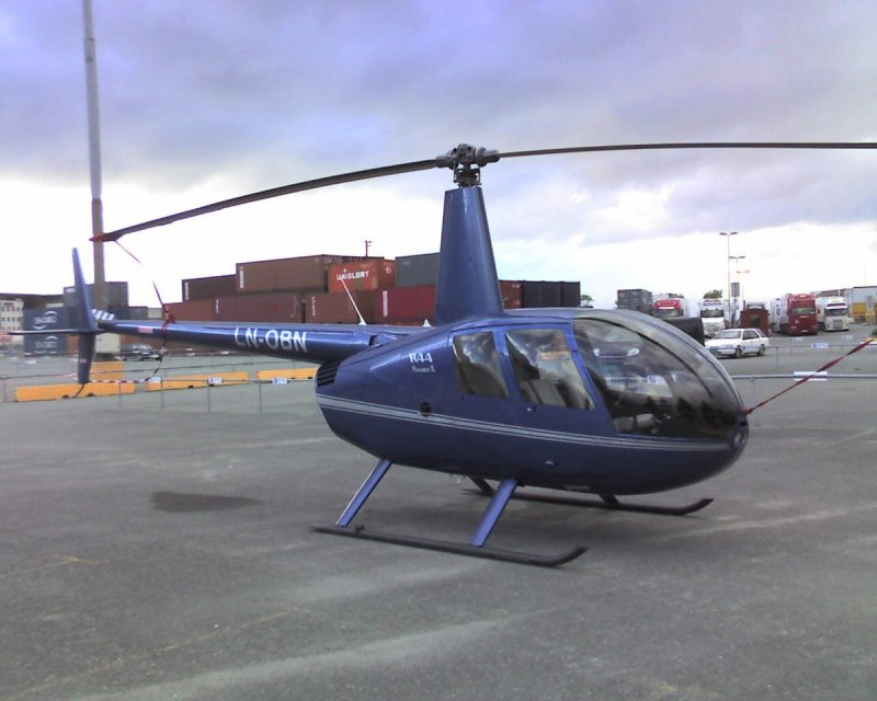 Вертолет Robinson r44 Raven II