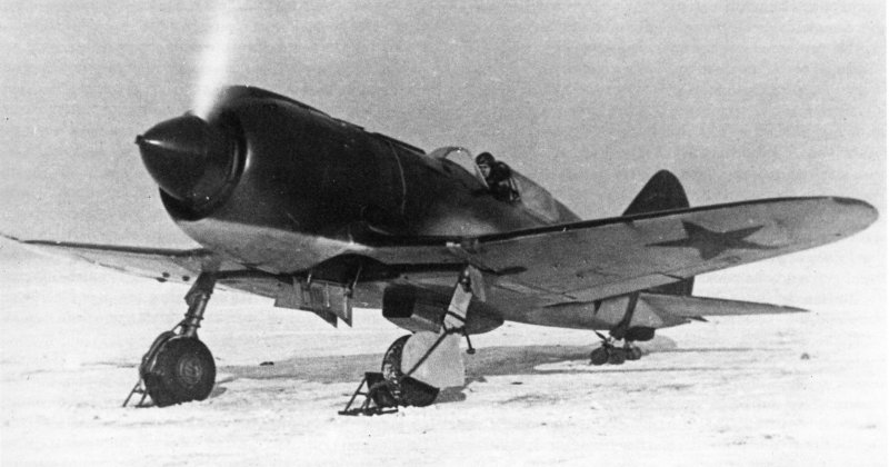 Самолет и 185 м71
