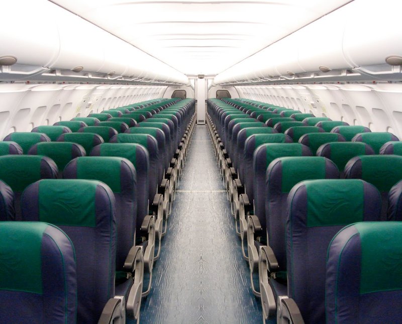 Airbus a320-200 салон