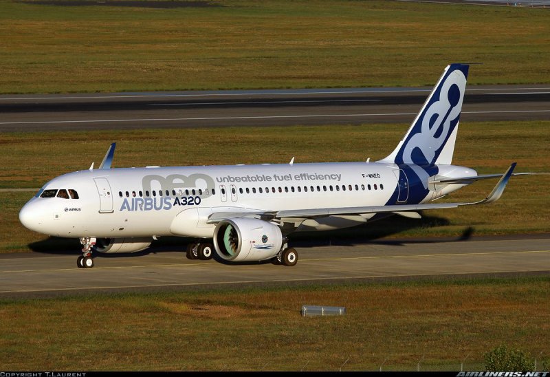Самолёт Airbus a320 Neo
