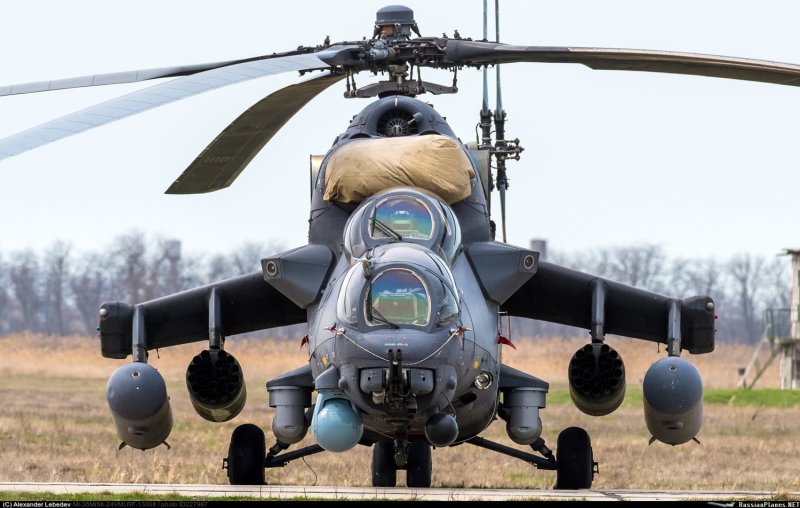 Ми-35 вертолет