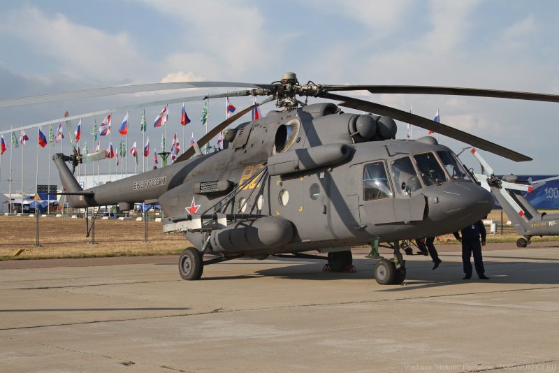 Транспортный вертолет ми-8