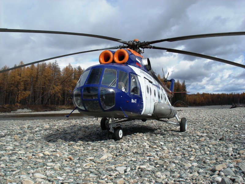 Ми-8 вертолёт