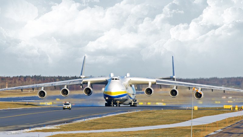 Antonov an-225 Mriya