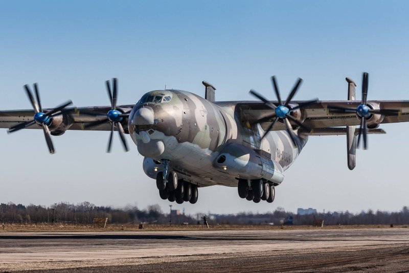 АН-22 Антей