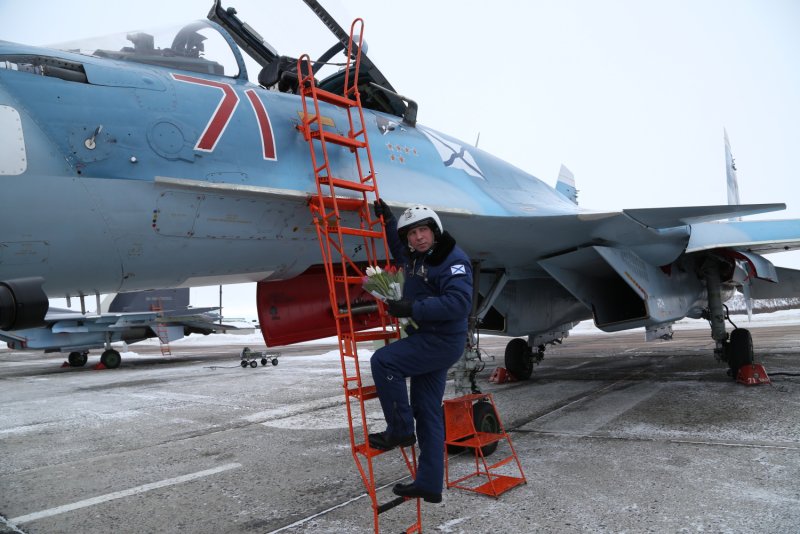 Су-33 борт 68