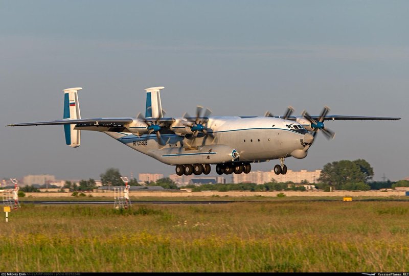 АН-22 Антей
