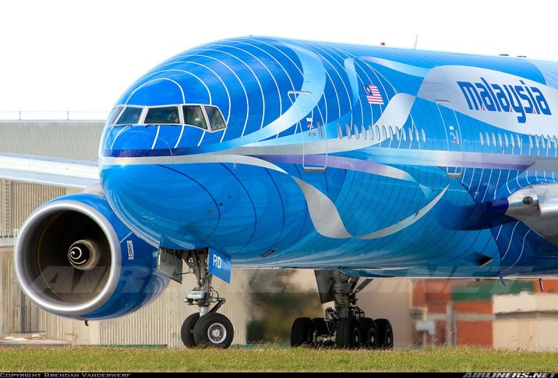 Боинг 777 Малайзия синий