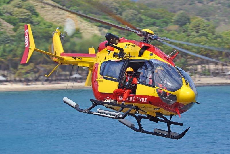 Вертолет Eurocopter ec145