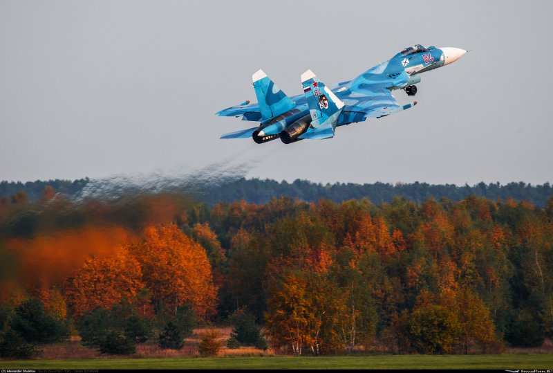 Истребители России издалека