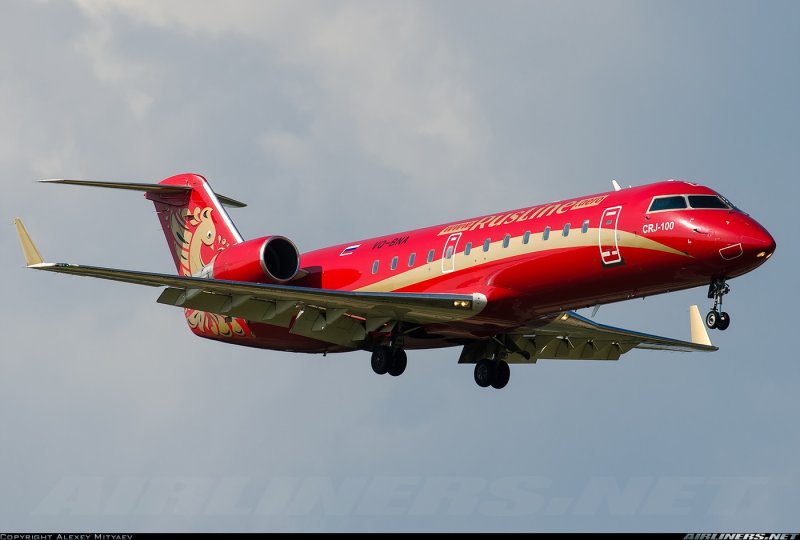 Самолёт Bombardier CRJ-100