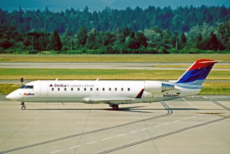 Mitsubishi CRJ-200er