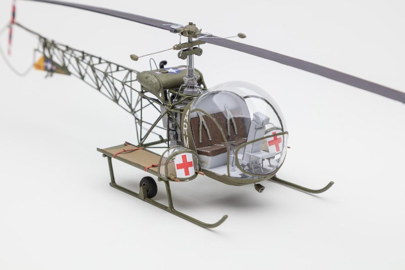 H 13 Sioux LF model