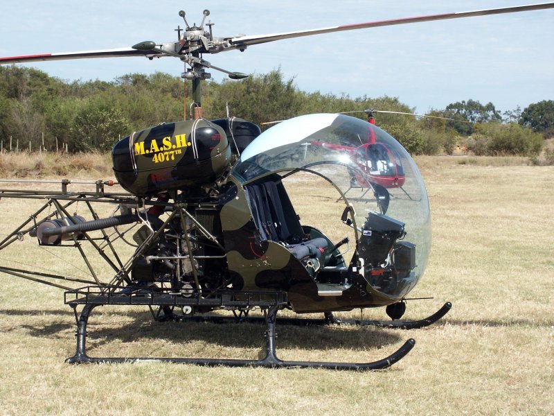 Вертолет Bell 47