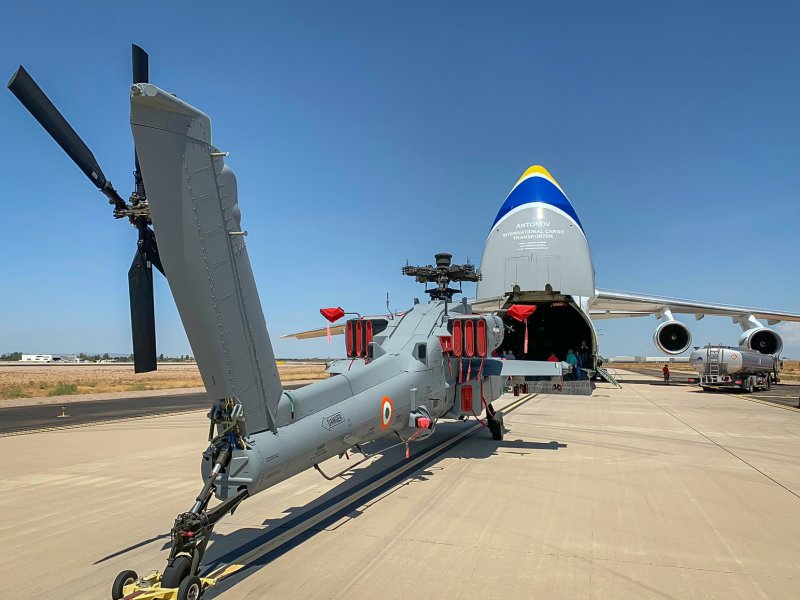АН-124 В США