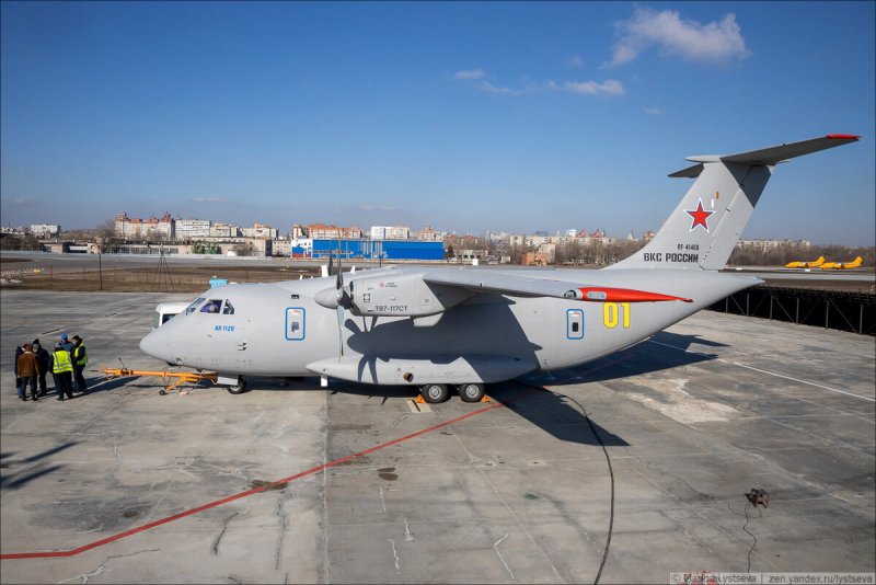 Ил-112 транспортный самолёт