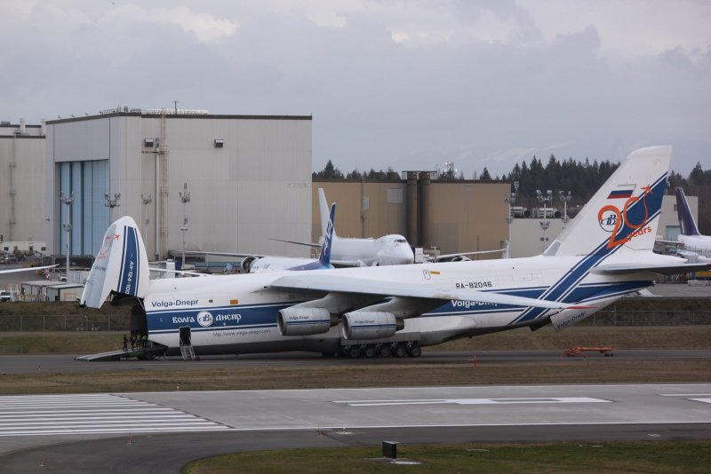АН-124 vs c-5