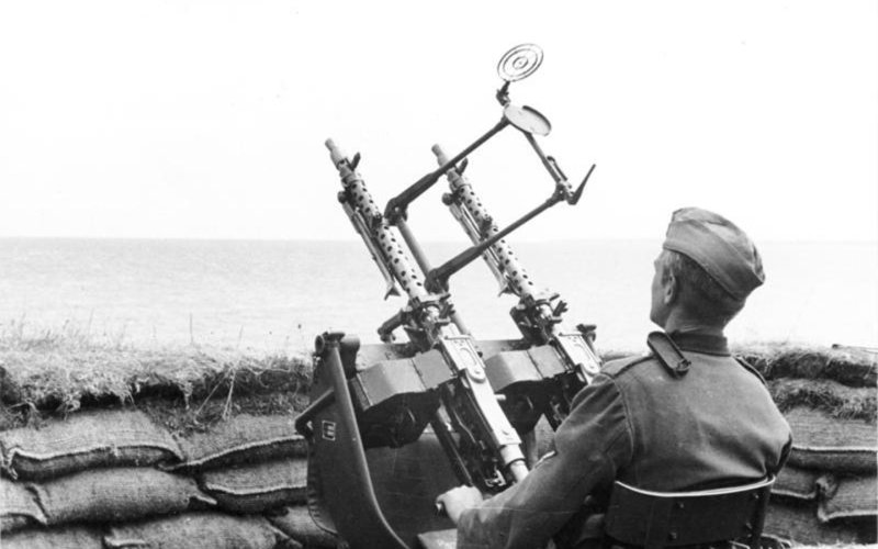 MG 42 зенитный