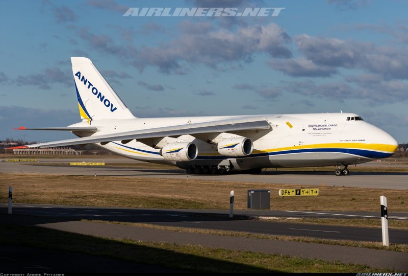 АН 225 И Боинг 777