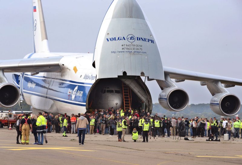 Антонов АН-124-100 Руслан