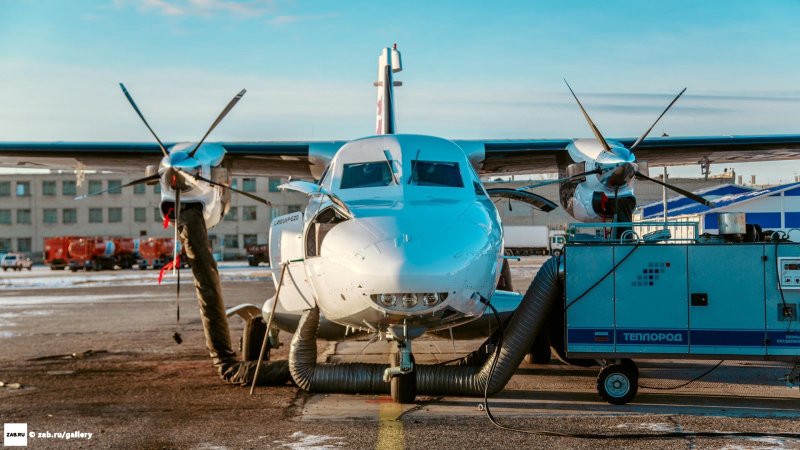 Самолет l-410 Чита