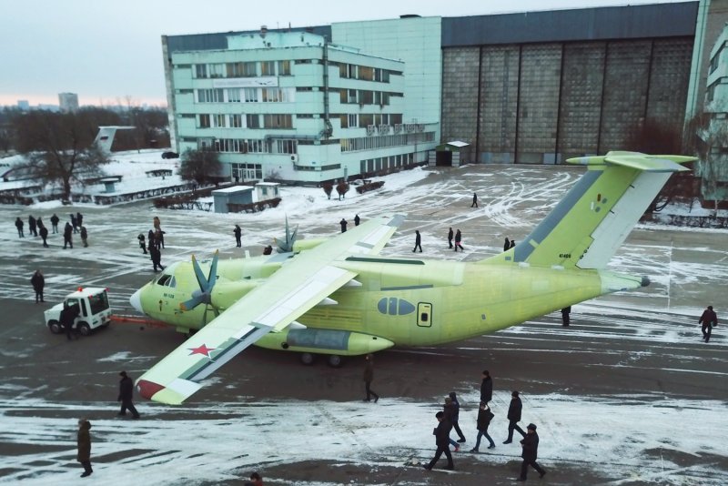 Самолет ил-112в