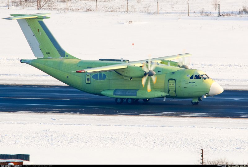 Ил-112в военно-транспортный самолёт