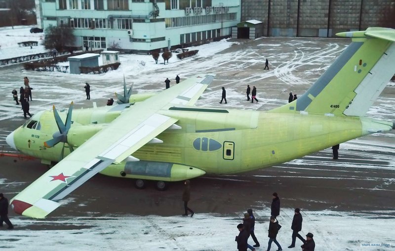 Ил-112 транспортный самолёт