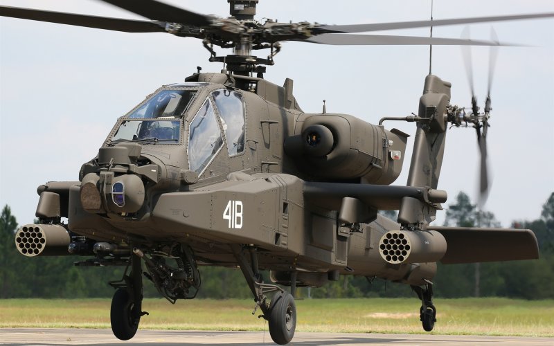 Боевой вертолет "Ah-64 Apache"