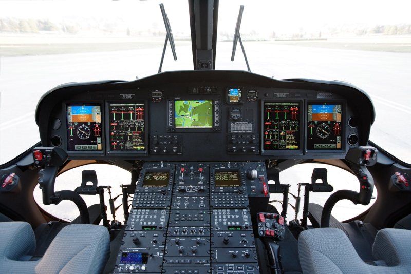 AGUSTAWESTLAND aw139 Cockpit
