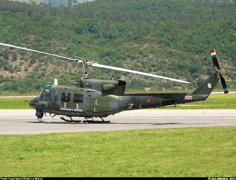 Вертолет Agusta-Bell ab139.
